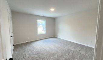 345 Rodeo Dr, Auburn, GA 30011