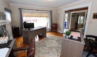 629 W Main St, Abingdon, VA 24210