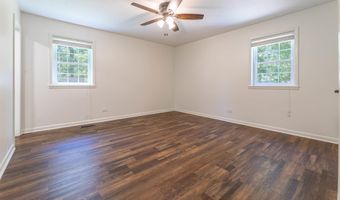 22 Shady Ln, Albertville, AL 35950
