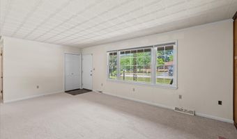 25 MEADOW GLEN Dr, Dover, DE 19901