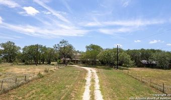 6592 Cooksey, Adkins, TX 78101