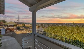 7990 Cinnabar Dr, La Mesa, CA 91941