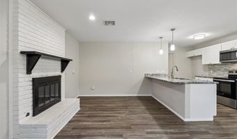 8209 NW 28th St, Bethany, OK 73008