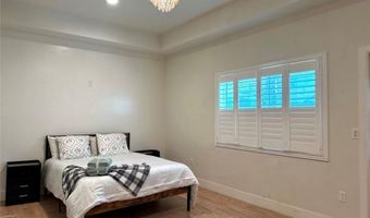 646 S Courson Dr, Anaheim, CA 92804