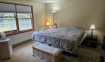 90 Reardon Rd, Bethlehem, NH 03574
