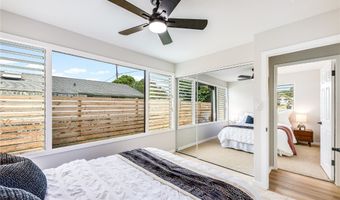 1226 Ulupuni St, Kailua, HI 96734