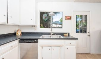 2048 Pomegranate Ln, Fallbrook, CA 92028