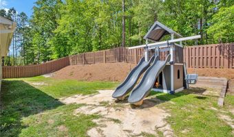 222 Vanderbuilt Ct, Aberdeen, NC 28315