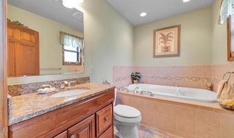429 Edgewater, Algonac, MI 48001