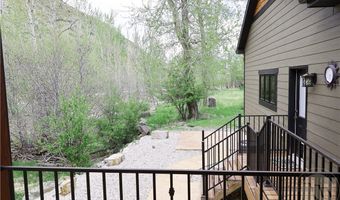 229 W School St, Absarokee, MT 59001