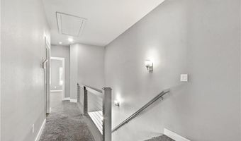404 NW Retreat Ln, Bentonville, AR 72712