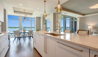 310 STRAND St 304, Alexandria, VA 22314