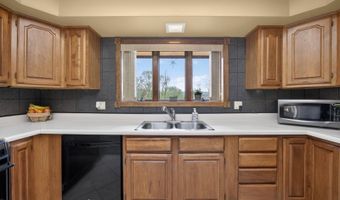 7 Sheba Dr, Alloway, NJ 07461