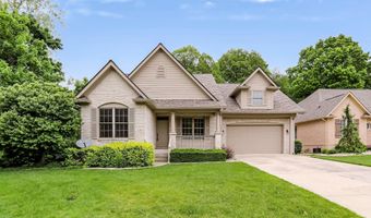 4380 Nottinghill Dr, Avon, IN 46123