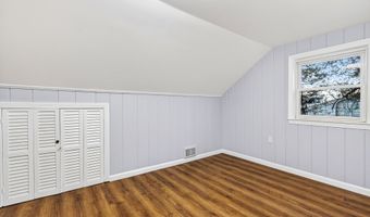 46 N Cliff St, Ansonia, CT 06401