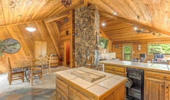 60 Taos Dr, Angel Fire, NM 87710