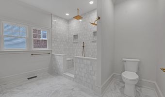 263 NE Oak Hill St, Abingdon, VA 24210