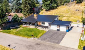 228 Lake Hills Ct, Bigfork, MT 59911