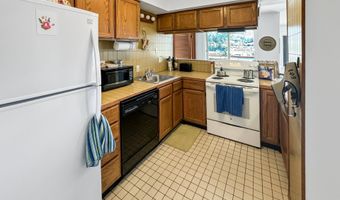 222 DEL NORTE Ln 17, Brookings, OR 97415