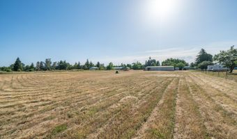6679 Meadowlark Ln, Anderson, CA 96007