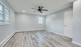320 Demorest Ave, Avenel, NJ 07001