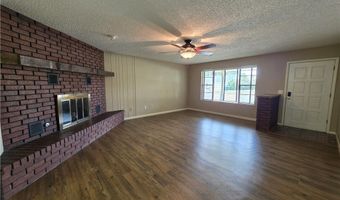 1806 Lawrence St, Bentonville, AR 72712