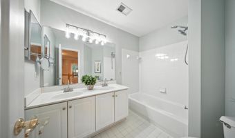 20977 FOWLERS MILL Cir, Ashburn, VA 20147