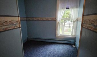 103 4th St, Bangor, ME 04401