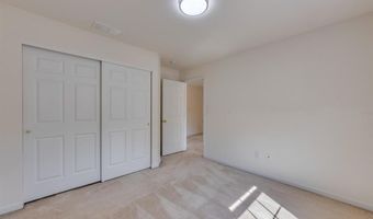253 Village Creek Dr Dr, Ballwin, MO 63021