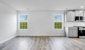 22 A Regent St, Camden, SC 29020