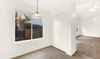 8609 Valley Rim Way, Antelope, CA 95843