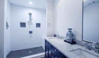 430 Valley Rd, Alexander City, AL 35010