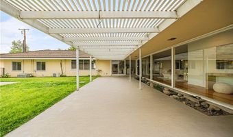 1212 Oakwood Dr, Arcadia, CA 91006
