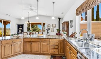 10576 Rainbrook Dr, Fallbrook, CA 92028