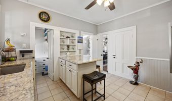 157 High St, Bristol, CT 06010