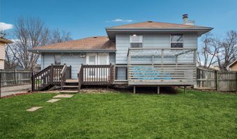 520 22nd Ave SW, Altoona, IA 50009