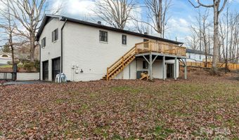 238 Ledbetter Rd, Arden, NC 28704