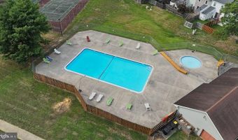 42 HERITAGE Dr, Dover, DE 19904