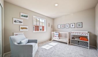 22332 E 38th Pl, Aurora, CO 80019