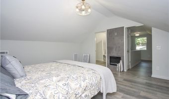 1706 SIMPSON St, Alexander City, AL 35010