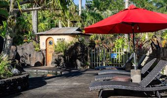 1780 Kauhikoa Rd, Haiku, HI 96708