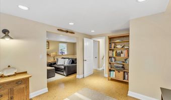 1 Sandy Ln, Bourne, MA 02532