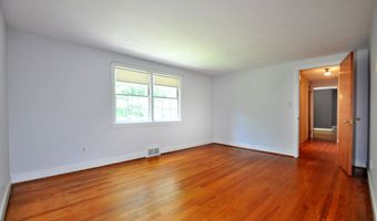 220 Arch Rd, Avon, CT 06001