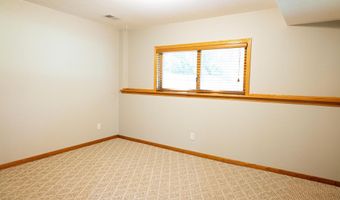 2485 Reeds Villa Ln SW, Alexandria, MN 56308