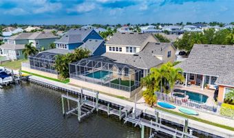 5713 SEA TROUT Pl, Apollo Beach, FL 33572