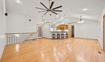 2217 S Tuscany Cir, Andover, KS 67002