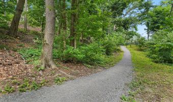 5904 MOUNT EAGLE Dr 108B, Alexandria, VA 22303
