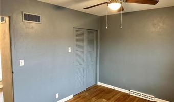 30 W Marietta Pl, Alton, IL 62002