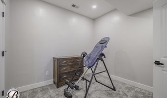 8877 Week Creek Rd, Casper, WY 82609