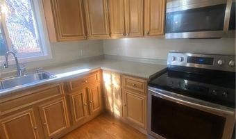 7 Brown Ave, Johnston, RI 02919